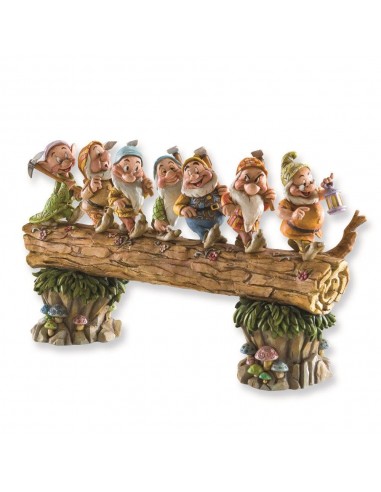 Heartwood Creek Seven Dwarfs Figurine s'inspire de l'anatomie humaine